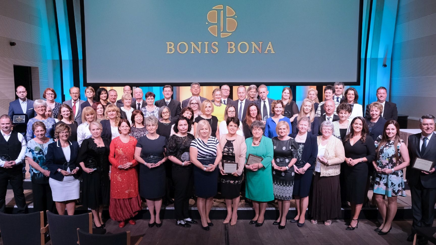 Átadták az idei “Bonis Bona” – A nemzet tehetségeiért díjakat