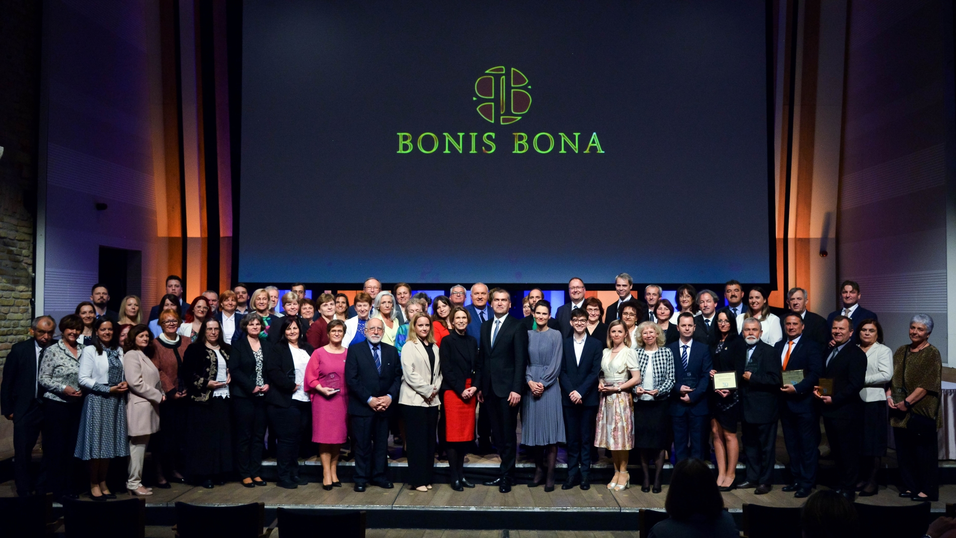Átadták a legrangosabb tehetségsegítői díjakat, a Bonis Bona – A nemzet tehetségeiért elismeréseket  
